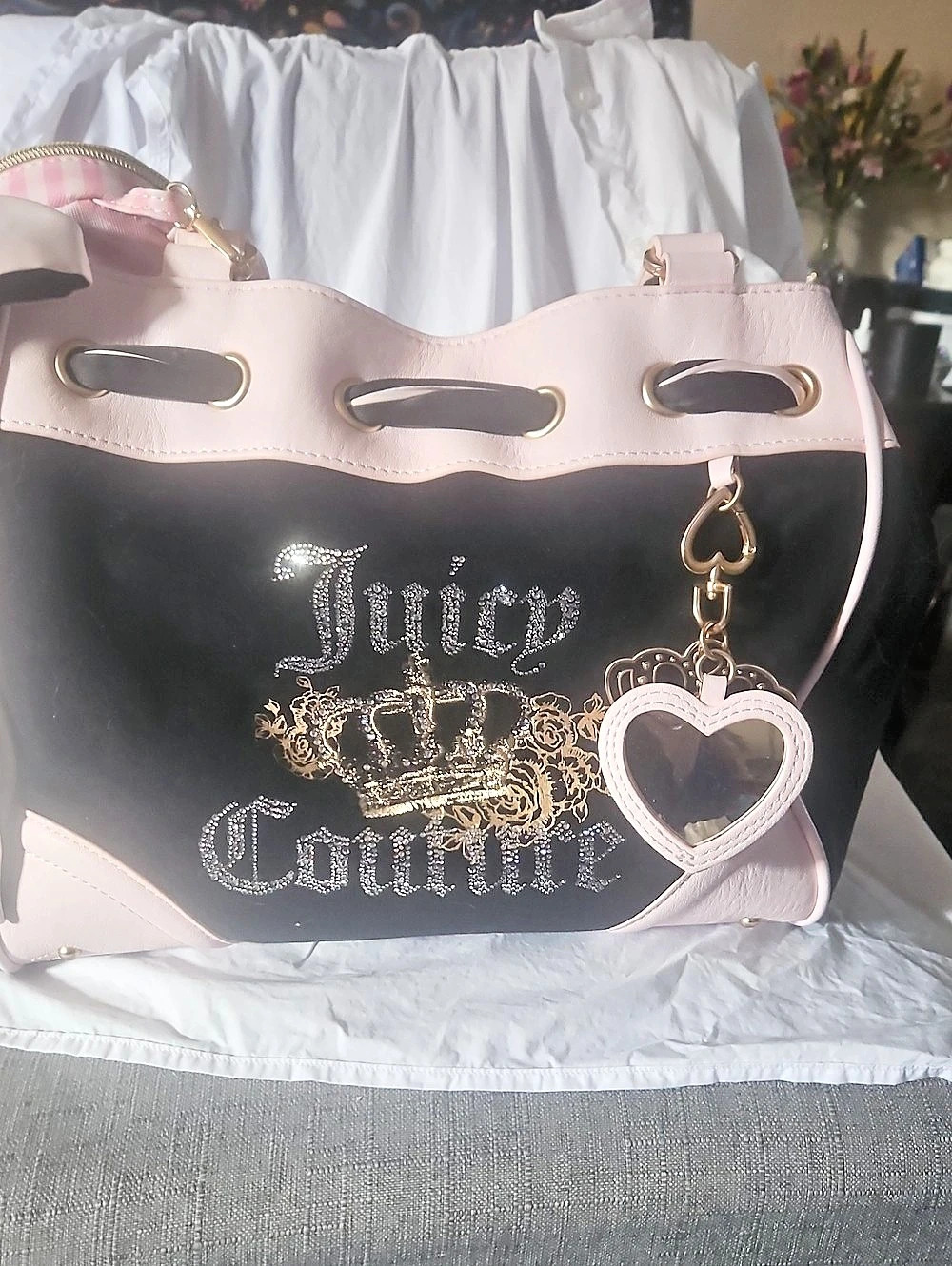 Juicy Couture Juicy Crown Daydreamer Tote Pink & Black